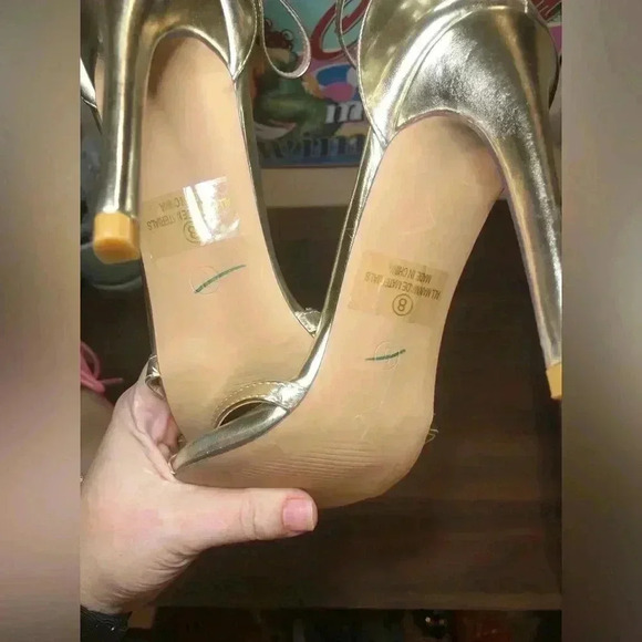 VENUS Strappy Gold Heels - Picture 8 of 13